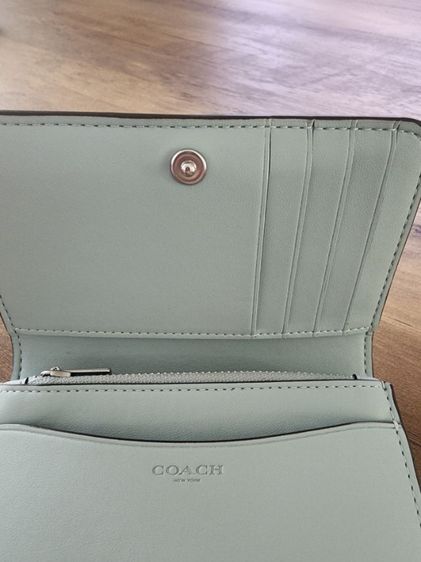 กระเป๋าสตางค์Coachแท้ รูปที่ 6