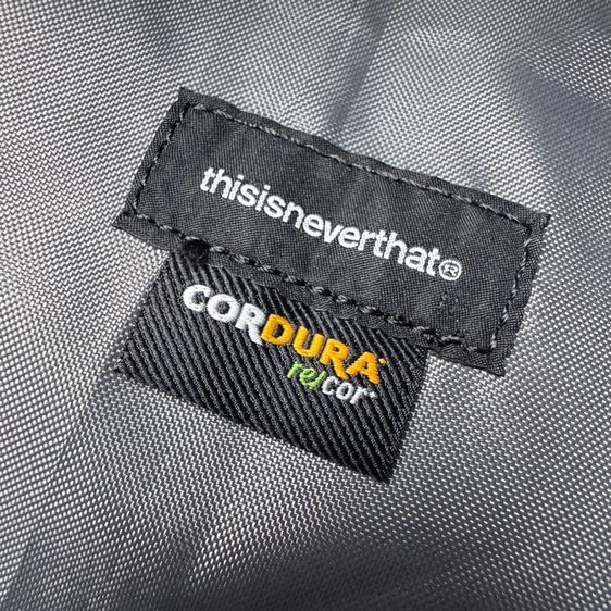 กระเป๋า​ Thisisneverthat ใหม่เหมือนมือหนึ่ง Size F รูปที่ 4