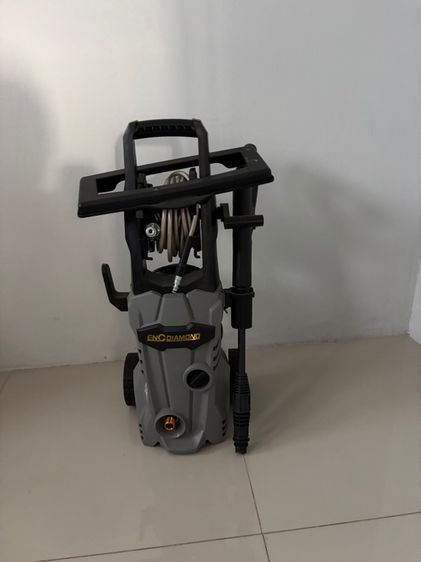 pressure washer