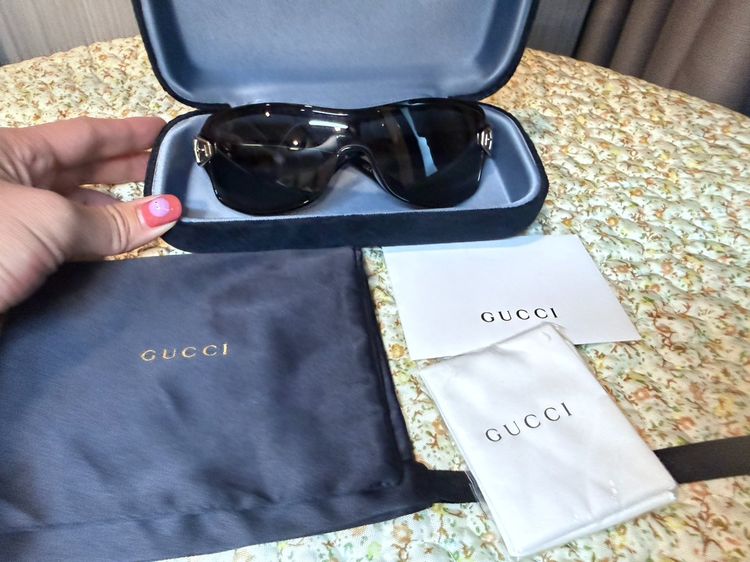 Gucci แว่นตากันแดด แท้มือสอง สวยมาก Good Con.ใส่แล้วสวยหรูดูแพง คลาสสิค