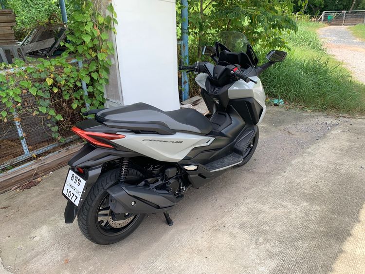 Honda Forza 350 gray รูปที่ 2