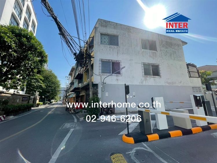 อาคารพาณิชย์ 3 ชั้น 16 ตร.ว. อาคารพาณิชย์ ซอยสุขุมวิท65 ถนนสุขุมวิท ถนนทองหล่อ-เอกมัย เขตวัฒนา กรุงเทพมหานคร รูปที่ 4