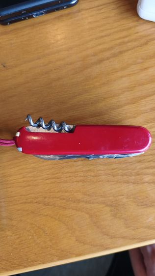 มีดวิคตอริเน็กแบบใหญ่สุด  รูปที่ 2