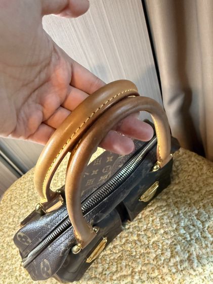 LV Manhattan Shoulder Bag Monogram ของแท้มือสอง รุ่นนี้วัยเก๋าตามหา สภาพสวย ทรงสวย ภายในสะอาด  รูปที่ 2