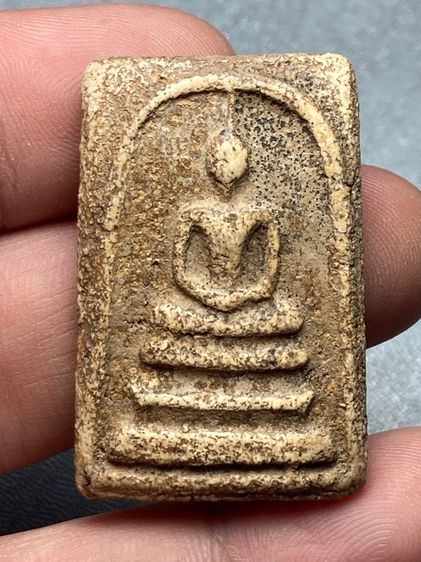 พระเก่าหลายองค์ เลือกชม รูปที่ 8