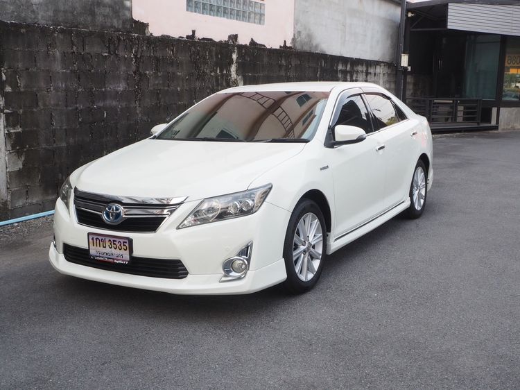 Toyota Camry 2014 2.5 Hybrid Premium Sedan ไฮบริด ไม่ติดแก๊ส เกียร์อัตโนมัติ ขาว