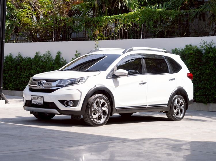 Honda BR-V 2016 1.5 SV Utility-car เบนซิน ไม่ติดแก๊ส เกียร์อัตโนมัติ ขาว รูปที่ 3