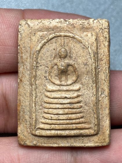 โพสนี้มีพระหลายองค์ กดดูได้เลยนะจ๊ะ