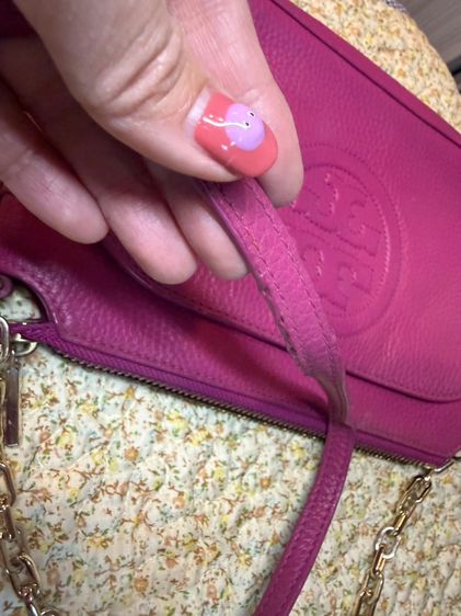 Tory Burch Pink กระเป๋าสะพายขายเท กระเป๋ามีตำหนิ ของแท้มือสอง  รูปที่ 11