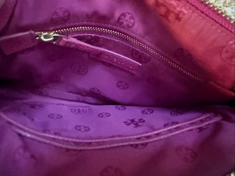 Tory Burch Pink กระเป๋าสะพายขายเท กระเป๋ามีตำหนิ ของแท้มือสอง  รูปที่ 6