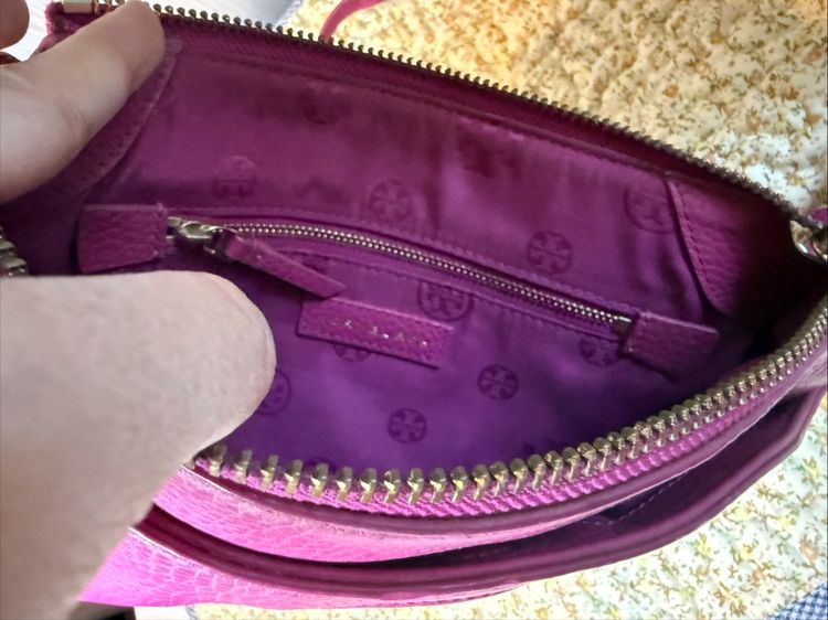 Tory Burch Pink กระเป๋าสะพายขายเท กระเป๋ามีตำหนิ ของแท้มือสอง  รูปที่ 5