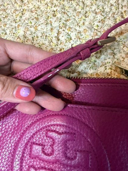 Tory Burch Pink กระเป๋าสะพายขายเท กระเป๋ามีตำหนิ ของแท้มือสอง  รูปที่ 2