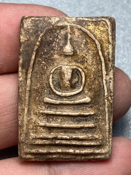 ในโพสมีพระเก่าหลายองค์ เลือกชมได้เลยจ้า