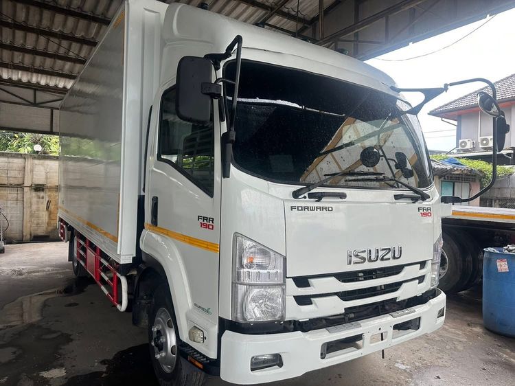 Isuzu FRR 190 แรงม้า จดทะเบียนปี 62 ตู้สามบานยาว 5.6 เมตร สภาพพร้อมใช้งาน สนใจโทรสอบถาม 081-8111202 เน้นโทรรถอยู่ใกล้เดอะมอลล์บางแค รูปที่ 11