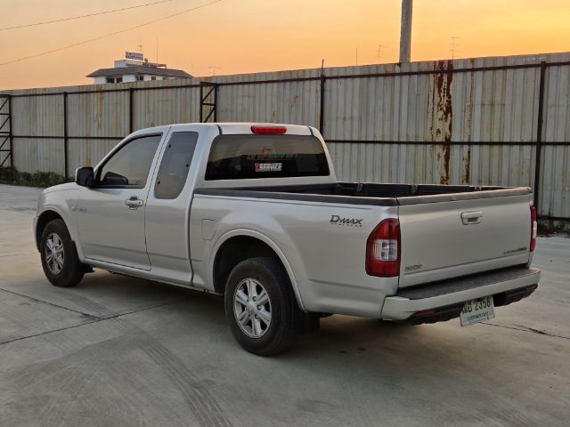 Isuzu D-MAX 2005 2.5 SLX Ddi i-TEQ Pickup ดีเซล ไม่ติดแก๊ส เกียร์ธรรมดา บรอนซ์เงิน รูปที่ 4
