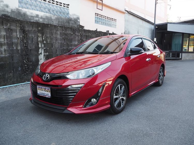 Toyota Yaris ATIV 2020 1.2 High Sedan เบนซิน ไม่ติดแก๊ส เกียร์อัตโนมัติ แดง รูปที่ 2