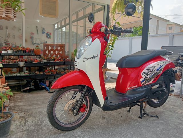 Honda 2011 รถScoopyiหัวฉีดเดิมพร้อมใช้เล่มโอน