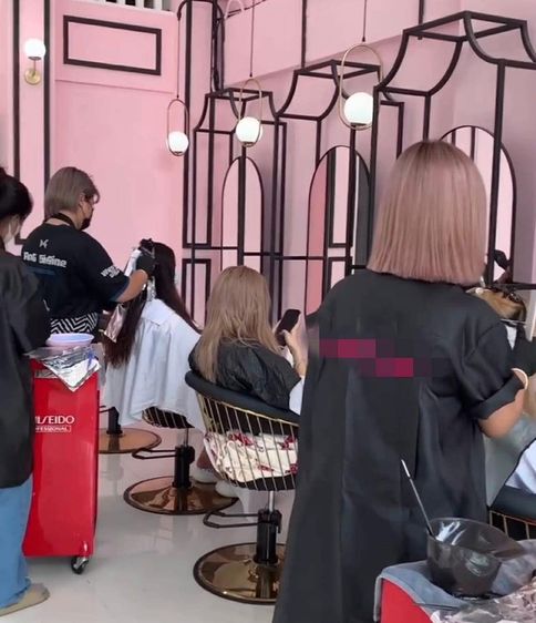 เซ้งร้านเสริมสวยริมถนนอ่อนนุช 41 ริมถนน