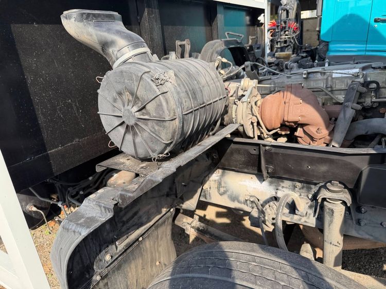 Isuzu FVM 240 แรงม้า 10 ล้อเพลาเดียว ยาว 7.2 เมตร กระบะเหล็กเปิดสามด้าน รถปี 59 รถเดิมสวย สนใจโทรสอบถาม 081-8111202 เน้นโทร รูปที่ 2