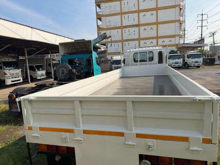 Isuzu FVM 240 แรงม้า 10 ล้อเพลาเดียว ยาว 7.2 เมตร กระบะเหล็กเปิดสามด้าน รถปี 59 รถเดิมสวย สนใจโทรสอบถาม 081-8111202 เน้นโทร รูปที่ 7