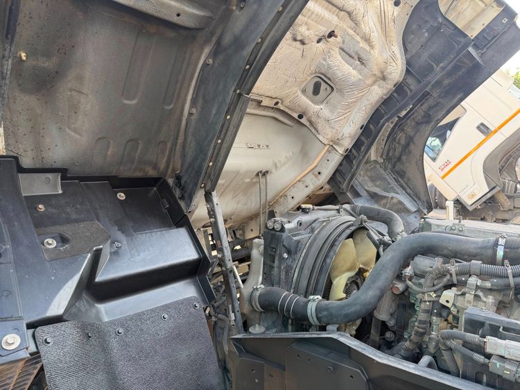 Isuzu FVM 240 แรงม้า 10 ล้อเพลาเดียว ยาว 7.2 เมตร กระบะเหล็กเปิดสามด้าน รถปี 59 รถเดิมสวย สนใจโทรสอบถาม 081-8111202 เน้นโทร รูปที่ 14