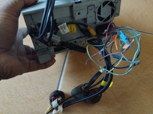 วิทยุจอเดิมถอดมาสด้าแท้ รูปที่ 4