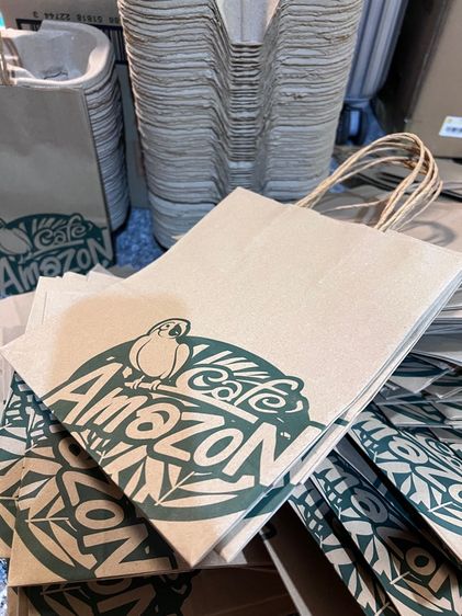 ถุงกระดาษและที่รองแก้วอเมซอน มือ 2