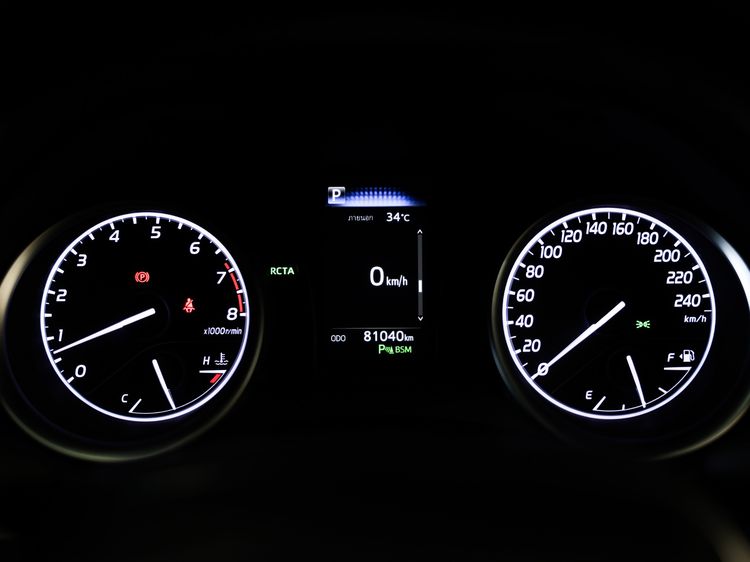 Toyota Camry 2019 2.0 G Sedan เบนซิน ไม่ติดแก๊ส เกียร์อัตโนมัติ ขาว รูปที่ 3