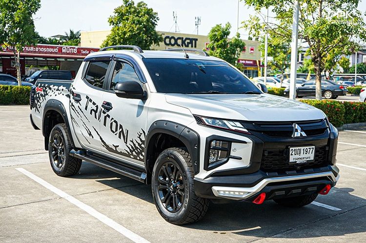 Mitsubishi Triton 2021 2.4 GT Premium 4WD Pickup ดีเซล ไม่ติดแก๊ส เกียร์อัตโนมัติ เทา รูปที่ 3