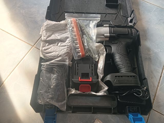 สว่านไฟฟ้า ตัวบล็อค ครบชุด