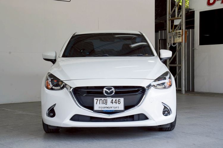 Mazda Mazda 2 2018 1.3 High Plus Sedan เบนซิน ไม่ติดแก๊ส เกียร์อัตโนมัติ ขาว รูปที่ 3