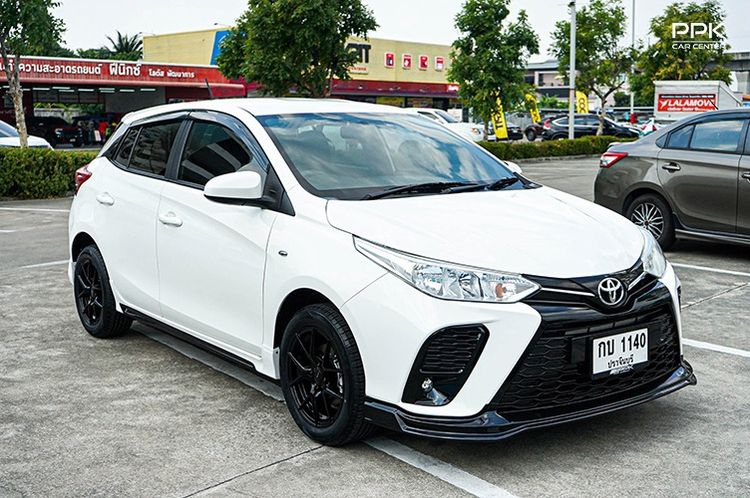 Toyota Yaris 2022 1.2 Entry Sedan เบนซิน ไม่ติดแก๊ส เกียร์อัตโนมัติ ขาว รูปที่ 3