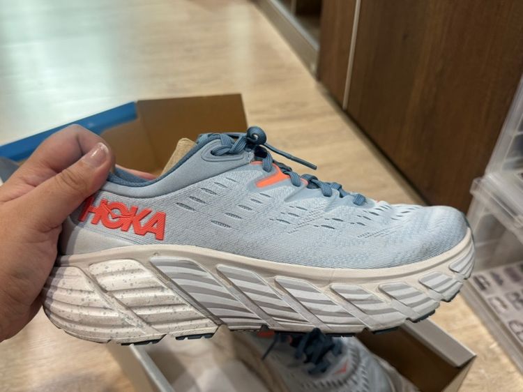รองเท้าวิ่ง Hoka รูปที่ 4