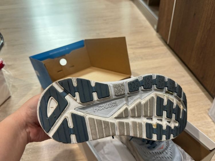 รองเท้าวิ่ง Hoka รูปที่ 5