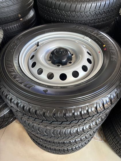 ล้อ Toyota travo standard cab 4Trex Dunlop at20 225-70-17 y4125(ป้ายแดง)