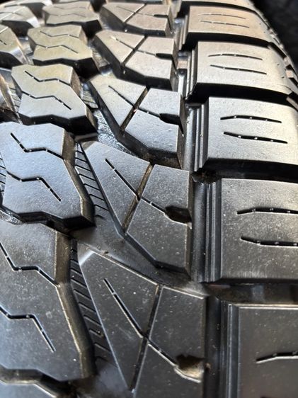 ล้อ Dubai blade-gloss black 18 9 et 0 lion sport at 265-60-18 y2025 รูปที่ 9