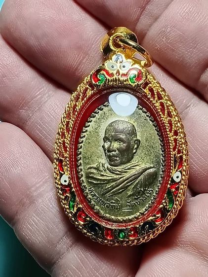 เหรียญอาจารย์ทิม วัดช้างให้ รุ่นแรก ปี2508 สภาพสวยเก่าเก็บ ผู้สร้างพระเครื่องหลวงปู่ทวด ยิ่งใหญ่ดังอลังการตราบจนทั่วทุกวันนี้  รูปที่ 7