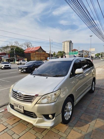 Toyota Innova 2012 2.0 G Exclusive Van เบนซิน LPG เกียร์อัตโนมัติ บรอนซ์เงิน รูปที่ 3
