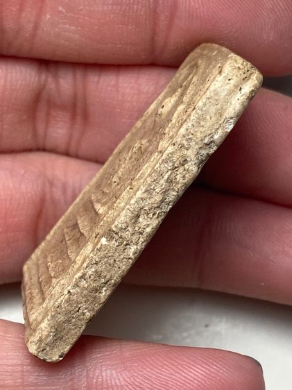 พระสมเด็จพิมพ์เส้นด้าย รูปที่ 4