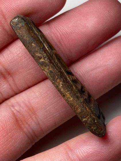 พระสมเด็จเนื้อทองเหลือง รูปที่ 3