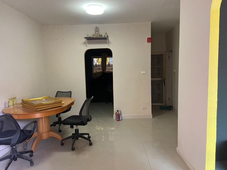 Pruksa มีบางส่วน 2011 ขายทาวน์เฮ้าส์ด่วนราคาพิเศษ  รูปที่ 2