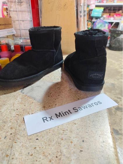 รองเท้าบุขน รองเท้าลุยหิมะ รองเท้ากันหนาว แบรนด์ออสเตรเลีย 39-42ใส่ได้