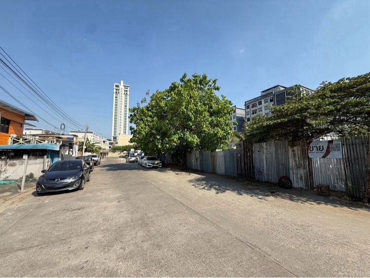 ขายที่ดินศรีนครินทร์ 42