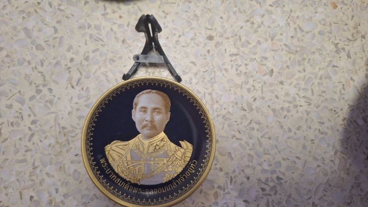 รูปตั้งโขว์ ร5 ร 9 รูปที่ 3