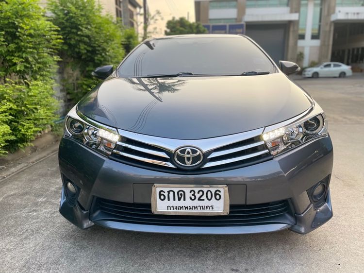 รถ Toyota Altis 1.8 Esport สี เทา