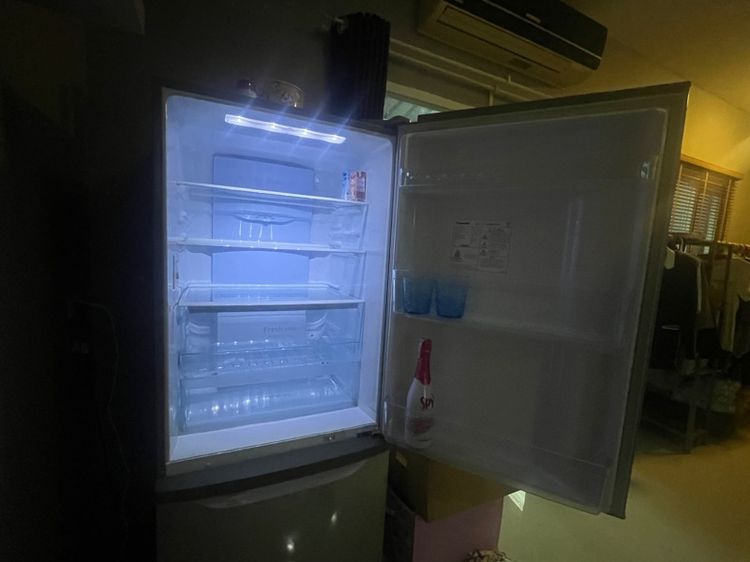 ตู้เย็น ขนาดใหญ่ สภาพดีมากใช้งานน้อย  รูปที่ 3