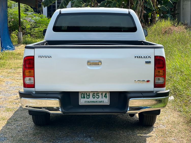 Toyota Hilux Vigo 2005 2.5 J Pickup ดีเซล ไม่ติดแก๊ส เกียร์ธรรมดา ขาว รูปที่ 4