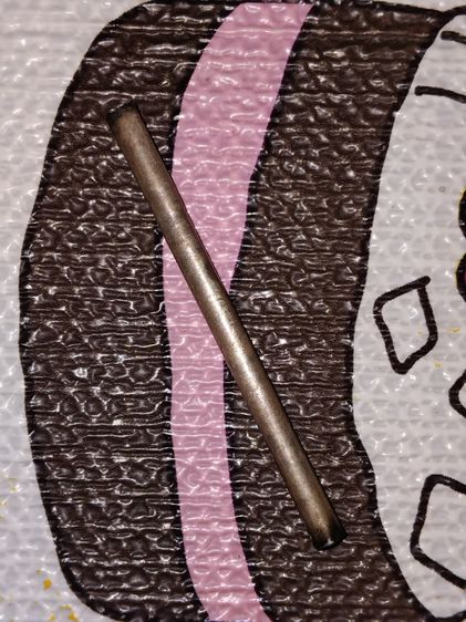 ตะกรุดสาริกา เนื้อเงิน ขนาดยาว 2.5 นิ้ว หนัก 2.06 กรัม สวย เก่ามาก แท้ หายาก ไม่รู้ที่  พุทธคุณแคล้วคลาด นิรันตราย ปลอดภัย คงกระพัน เมตตามหา รูปที่ 3