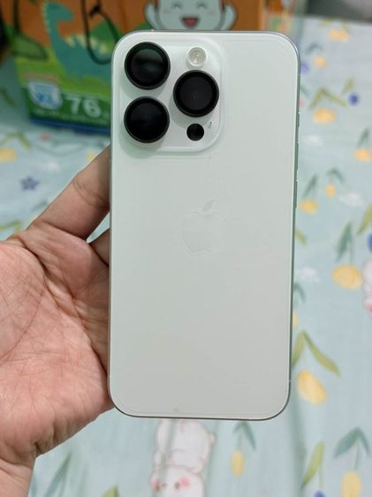 128 GB iPhone 15 pro 