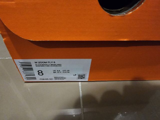 Nike ZoomFly 6 ผู้หญิง US8 รูปที่ 8